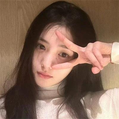 红色尾翼